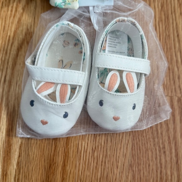 Haute Hippie Baby Girl Easter Dress W/Shoes, Bunny Ear Headband & Diaper Cover - Picture 7 of 16